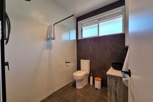 Bathroom at Adamstown Short Stay Apartments.