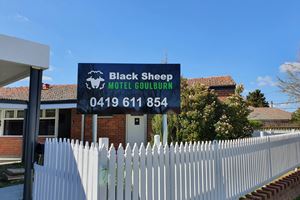 Black Sheep Motel Goulburn