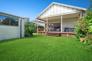 Enjoy the outdoor space at Cooks Hill Cottage