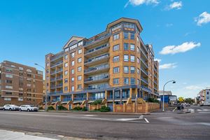 Sandbar Apartment on Newcastle Beach.