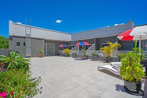 The Courtyard at Nelson Towers Motel & Apartments